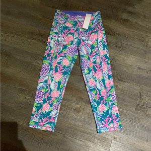 Lilly Pulitzer luxletic weekender turtle leggings